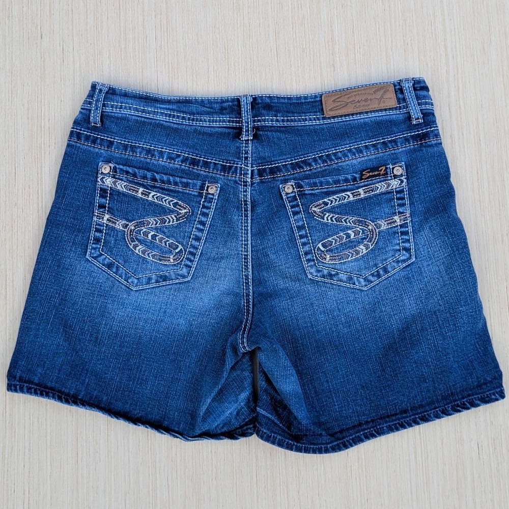 Seven7 Embroidered Pockets Mid Rise Bermuda Dark Wash Denim Jean Shorts Women 8
